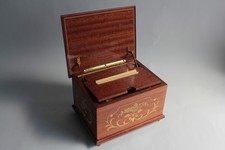 Wood Inlay Cigarette Dispenser Music Box (69281)