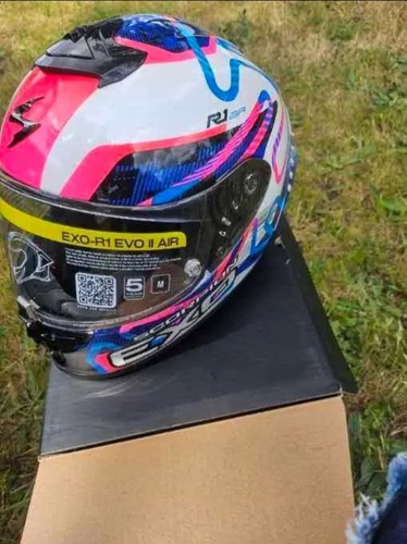 Casque moto taille neuf - moto,