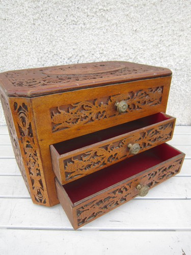 Coffre boite bijoux - coffre, /