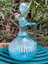 ANCIENNE CARAFE EN VERRE BLEU