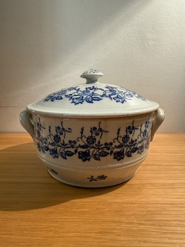 Soupière ancienne faïence - en,