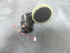 Roue gauche pour aspirateur