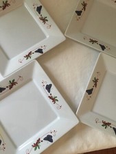 4 ASSIETTES CARRÉES MÉLANINE