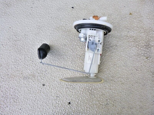 Pompe essence scooter honda - essence,