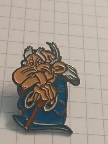 Pin personnage asterix bd - pin's,