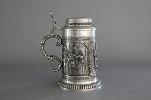 Grande chope bière allemande - chope,