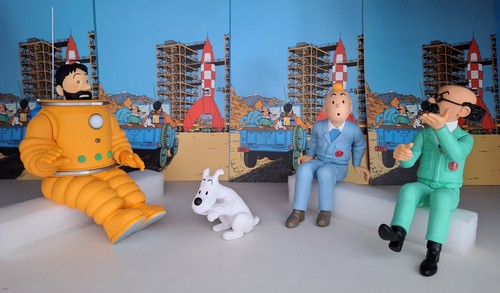 Tintin figurine collection - tintin,