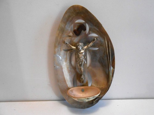 Benitier crucifix coquillage - crucifix,