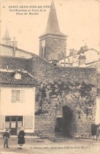 Old postcard 64 SAINT JEAN PIED DE PORT / FORTIFICATIONS AND GATE OF THE PLACE DU MARCHE