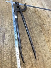 n°183 OLD TOOL compass  OUTIL