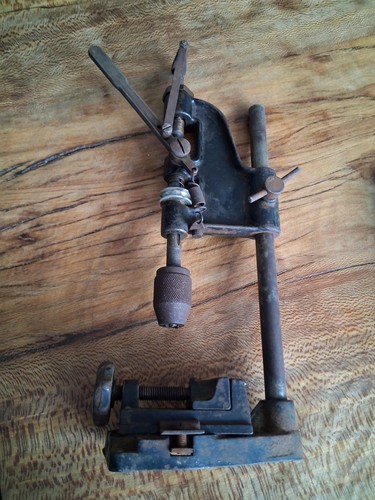 Ancienne petite perceuse