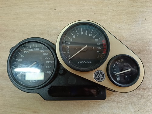 Compteur tableau bord - un,