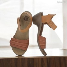 Loint Of Holland  Sandale