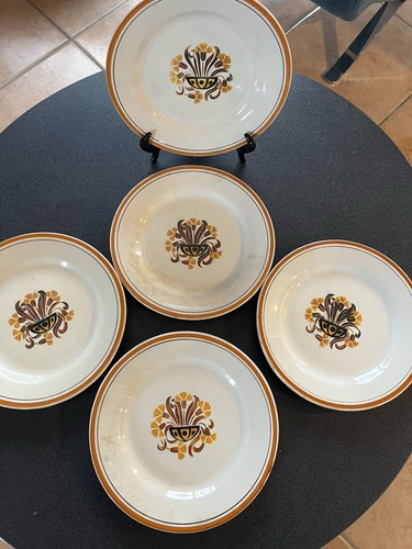 Service assiettes - assiettes, –