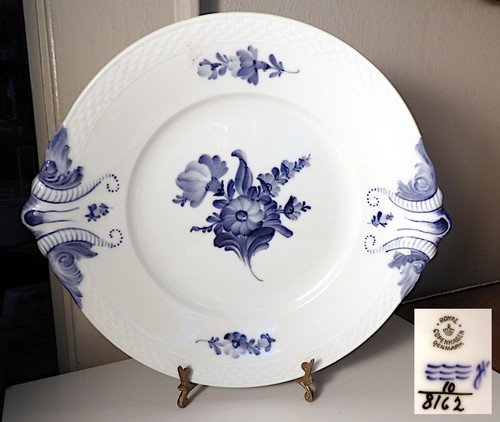 Royal copenhagen blue - royal, flowers