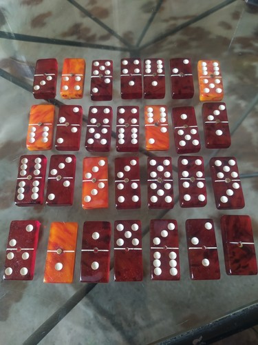 Ambre catalin jeu dominos - ambre,