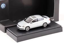 1:43 Schuco VW Passat B7