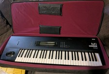 Korg M1 Music Workstation 61-Key Synthesizer Keyboard Digital Black Used Works