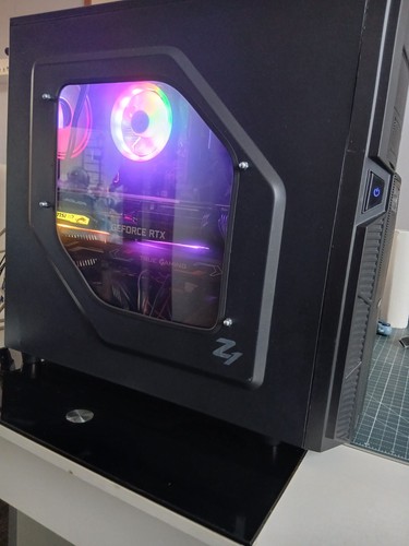 Gamer petit budget rtx - "petit,