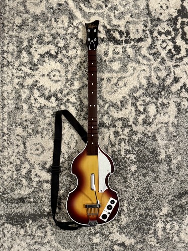 Beatles rock band wii hofner - band,
