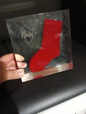 VINTAGE 1970'S KINDY SOCKS THAT NO LONGER HIDE VINTAGE 1970'S