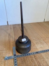 (n° 3  )  Old tool /  outil ancien, burette d huile de garage