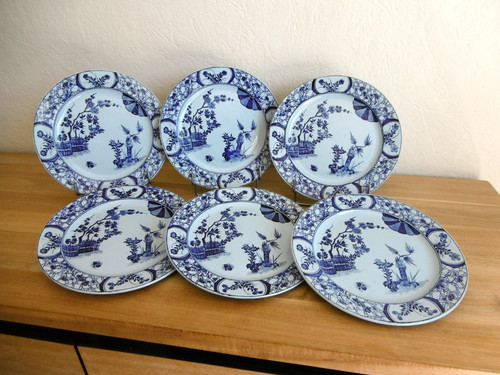 Six assiettes plates - six, faience