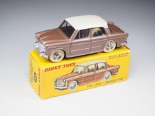 DINKY TOYS FRANCE - 531 - Fiat 1200 Grande Vue - concave wheels - in box