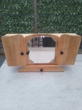 Armoire de toilette 1930