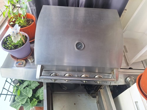Barbecue gaz - à,