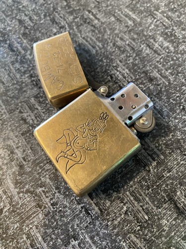 Briquet zippo vintage - briquet, cambodge