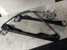 Leve vitre electrique avant gauche FORD FOCUS 1 1331611