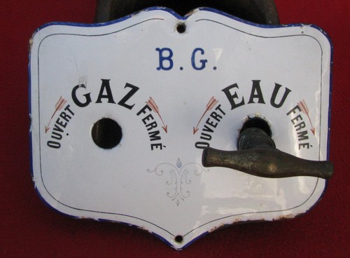 Plaque emaillee ancienne - emaillee,