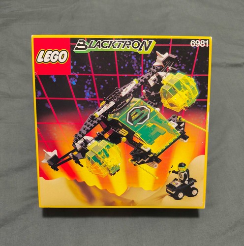 Lego 6981 aerial - 6981, intruder
