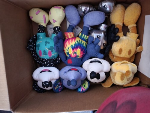 Disney plushes - 12,