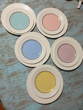 «  L’Amandinoise » modèle Excellence 5 assiettes plates et 5 assiettes dessert +