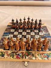 Jeu d'échecs d'Ouzbékistan  de type persan - magnifique plateau décoré 30x30 cm