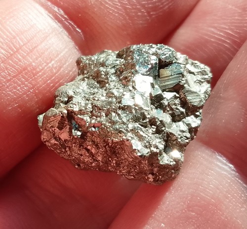 7.02gr 19x19x13mm pyrite
