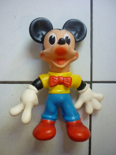 Pouet mickey walt - ,