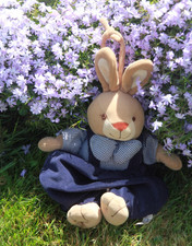 Doudou Peluche lapin musical