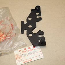 SUPPORT CLIGNOTANT CBX 400 550 / NSR 125 1987 NEUF HONDA 37211-MA6-008