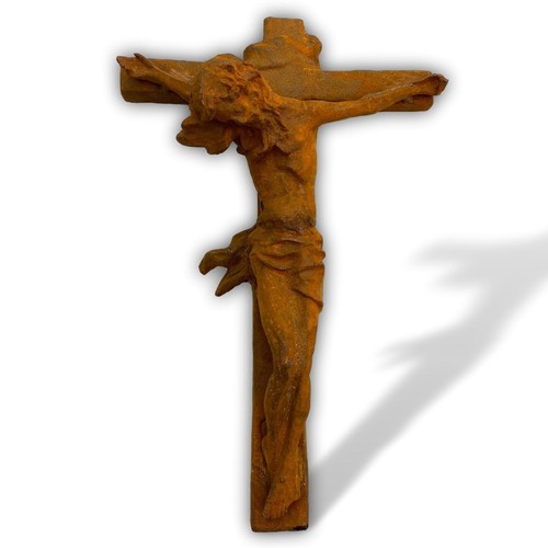 Grande croix crucifix debout