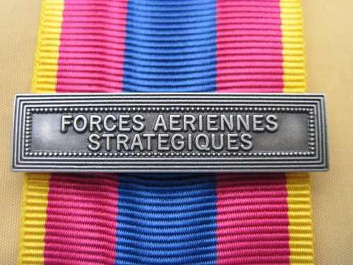 Agrafe forces aériennes - agrafe,