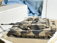 1/24 FRANKLIN M1A1 ABRAMS TANK CAMOUFLAGED ROTATING 122 MM CANON & TRACKS DETAIL