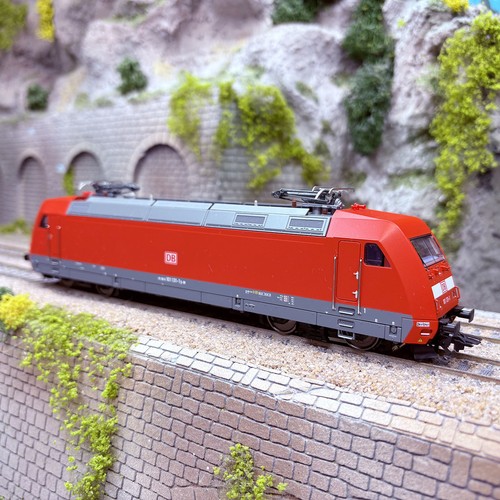 Locomotive électrique 101 - électrique, br