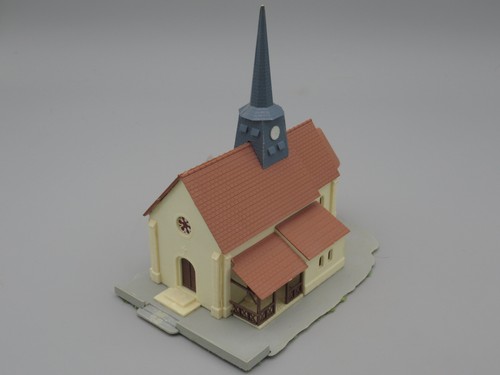 Eglise avec girouette à - eglise,