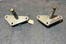 Volvo 164 240 264 262 265 original wiper arm bearing L + R wiper arm bearing NOS