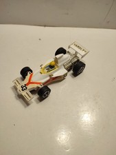 SCALEXTRIC C.121 CIRCUIT CAR F1 MCLAREN M23 YARDLEY N°33 WORKS GOOD CONDITION