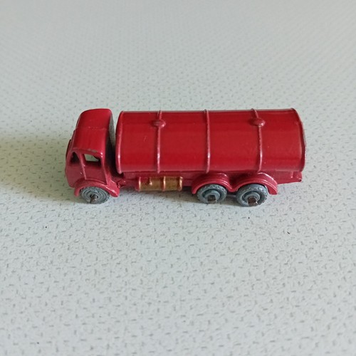 Camion citerne esso matchbox - camion,