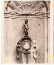 Belgique, Bruxelles, fontaine Manneken Pis Vintage albumen print, Tirage album
